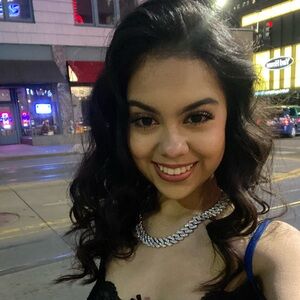 Meet your Posher, Jessica